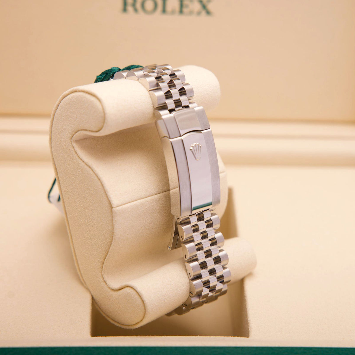 Rolex Datejust 41 – Ref. 126334 | Silver Dial | Jubilee | 10/2026 | LC100 | Neu & Ungetragen | Fullset