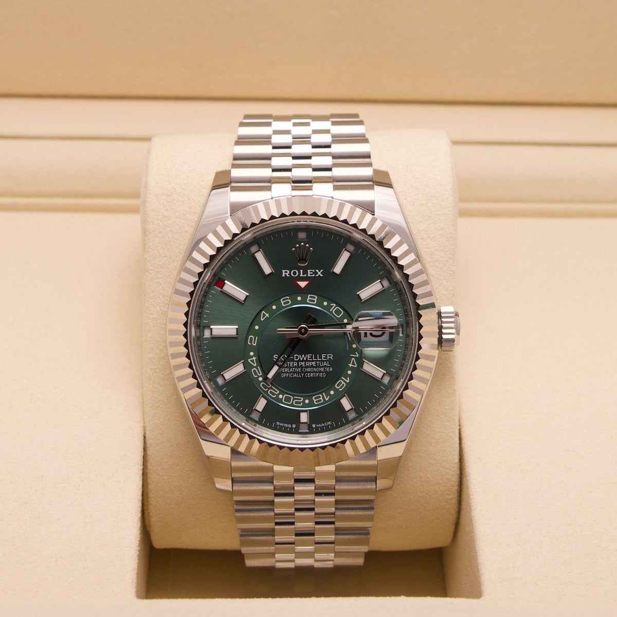 Rolex Sky-Dweller – 336934 | 2026 | Mintgrün | Jubilee | Neu
