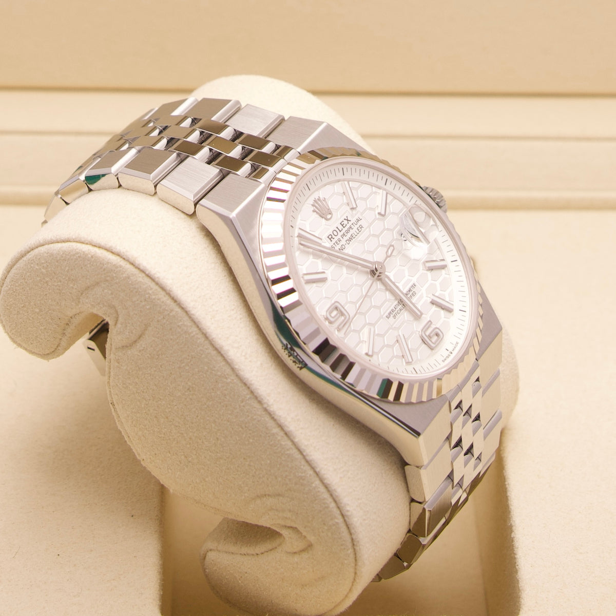 Rolex Land-Dweller 40 – Ref. 127334 | Weißes Zifferblatt | 09/2026 | LC100 | Neu & Teilverklebt | Fullset