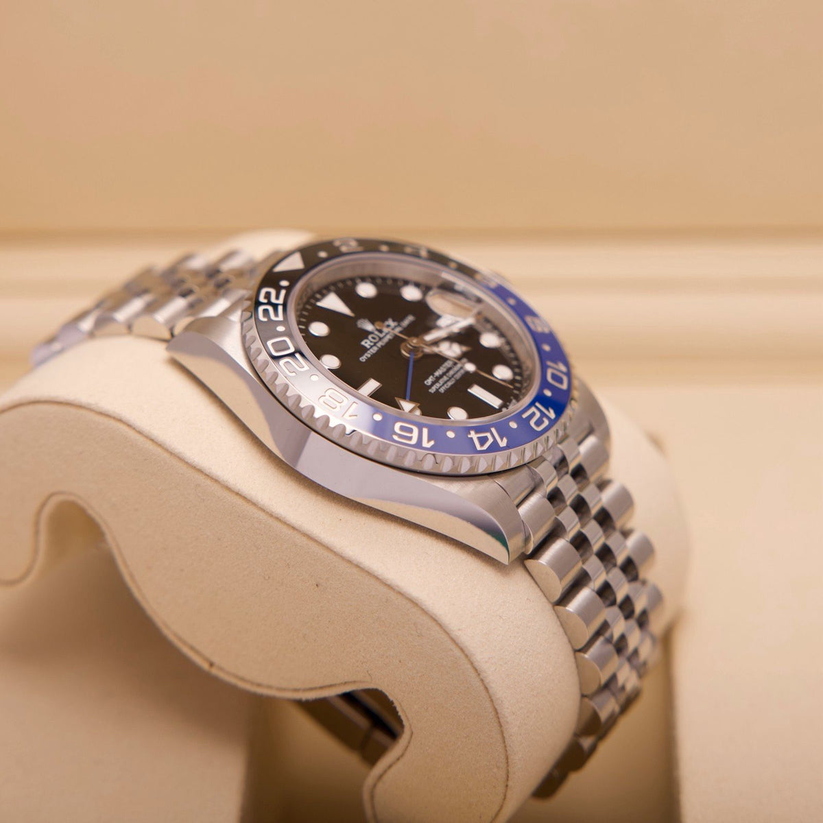 Rolex GMT-Master II 126710BLNR NEU 08/2026 Batgirl LC100 Fullset