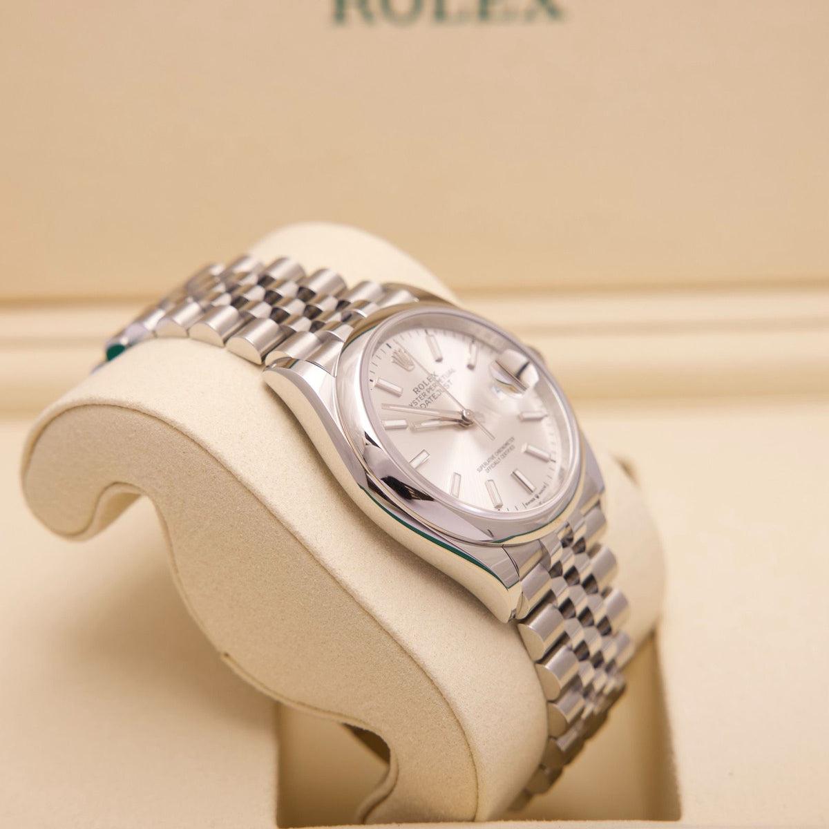 Rolex Datejust 36 – Ref. 126200 | Silver Dial | Jubilee | 10/2026 | LC100 | Neu & Ungetragen | Fullset