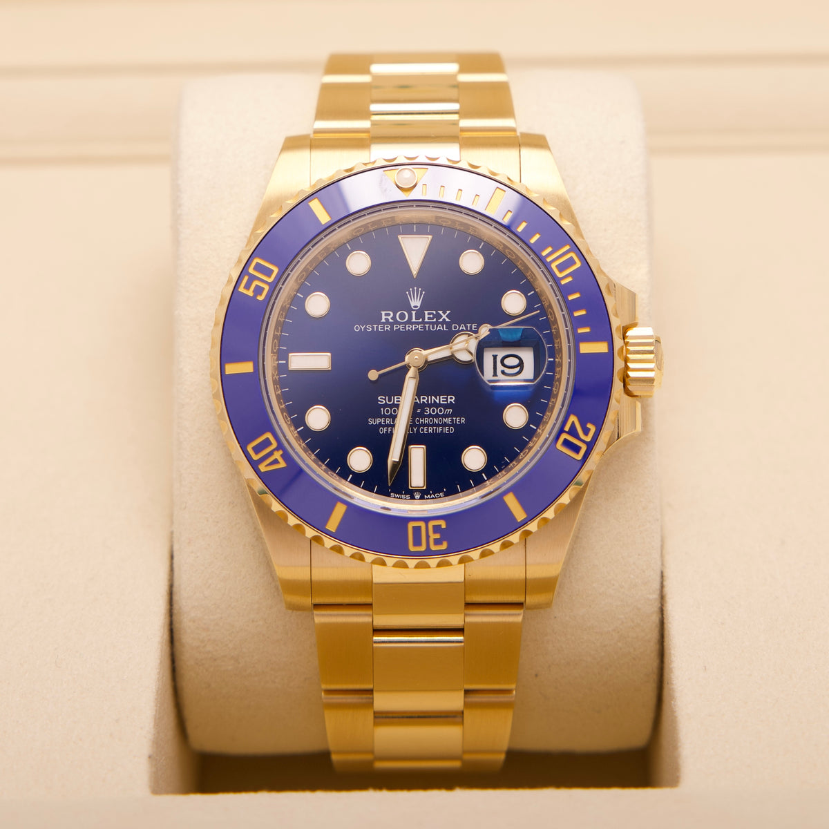 Rolex Submariner Date (Gold)