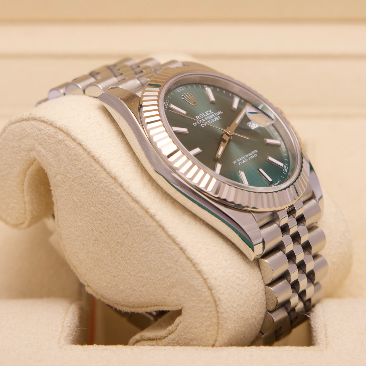 Rolex Datejust 41 Ref. 126334 - Mint Grün - 2022 - Jubilee - Fullset
