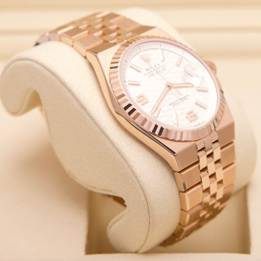 Rolex Land-Dweller