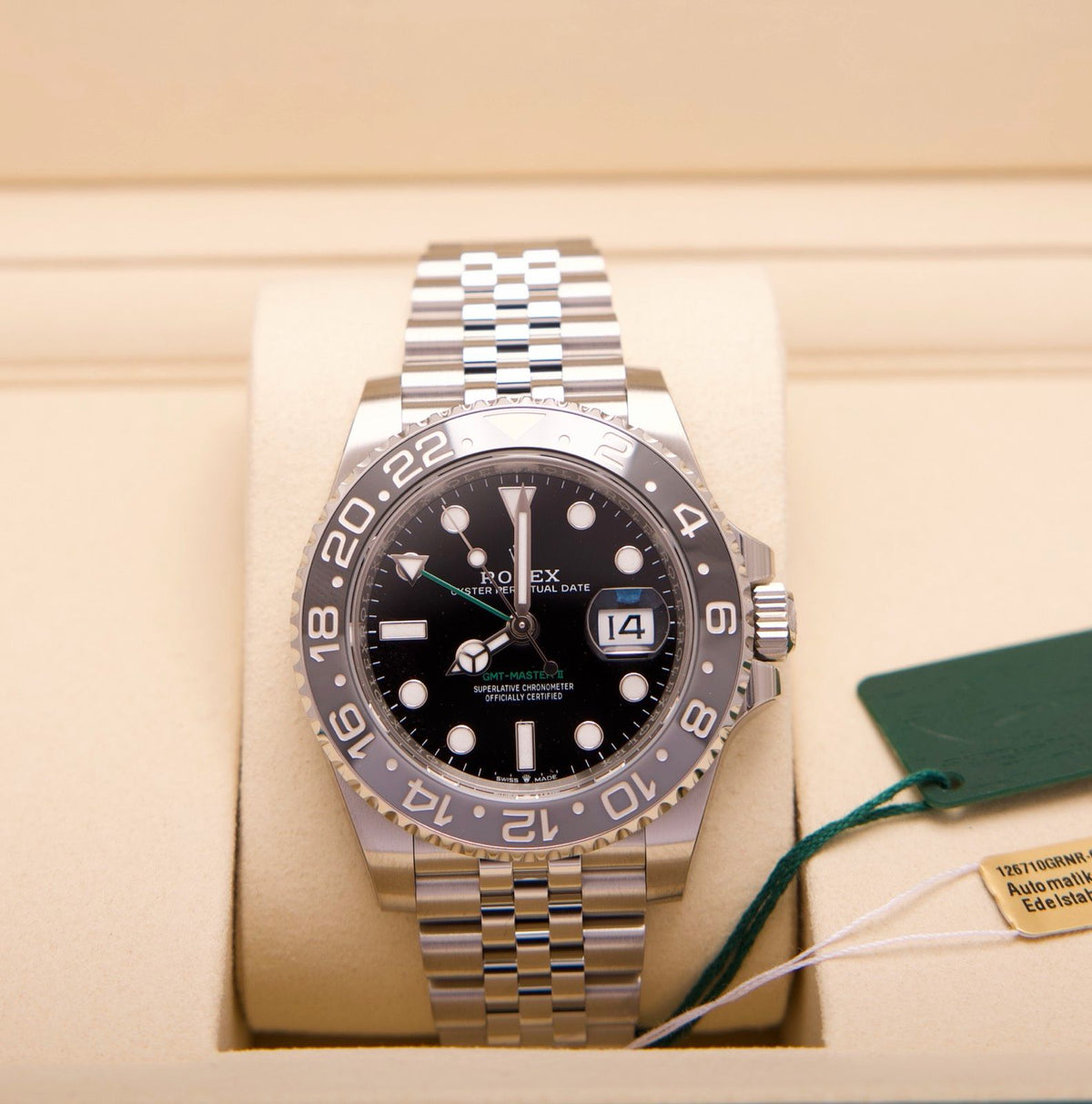Rolex GMT-Master II NEU VERKLEBT 126710GRNR 09/2026 Bruce Wayne LC100 Fullset