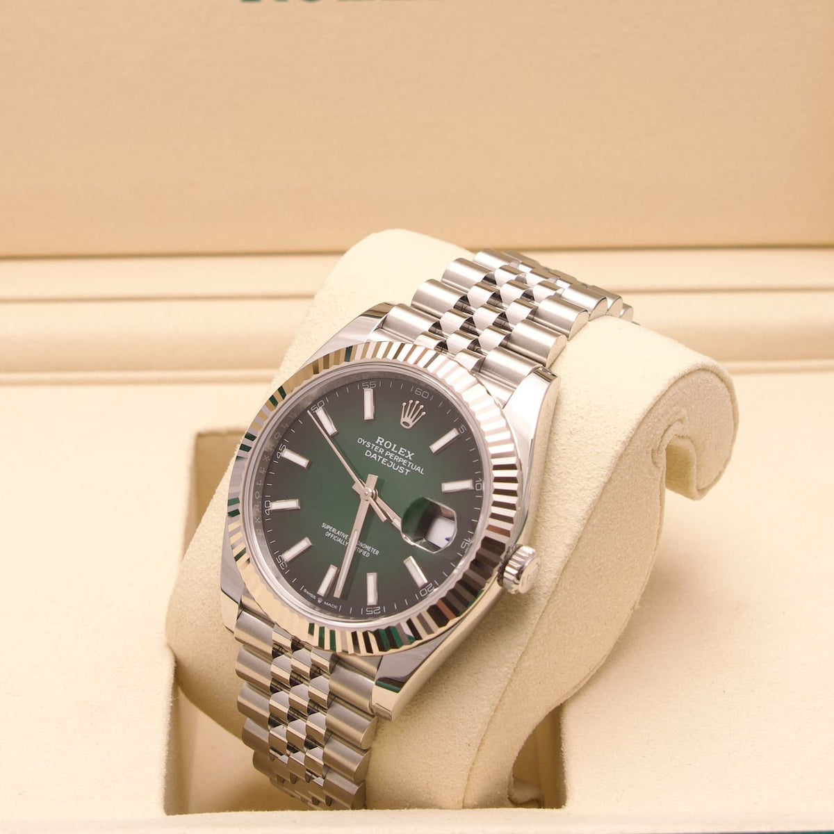 Rolex Datejust 41 – Ref. 126334 | Grünes Ombré-Zifferblatt | 09/2026 | LC100 | Neu & Ungetragen | Fullset