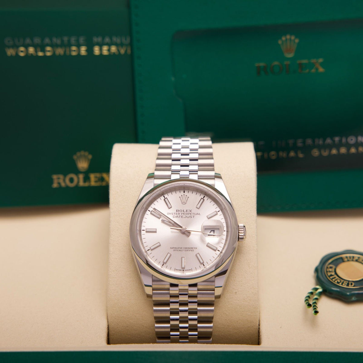 Rolex Datejust 36 – Ref. 126200 | Silver Dial | Jubilee | 10/2026 | LC100 | Neu & Ungetragen | Fullset