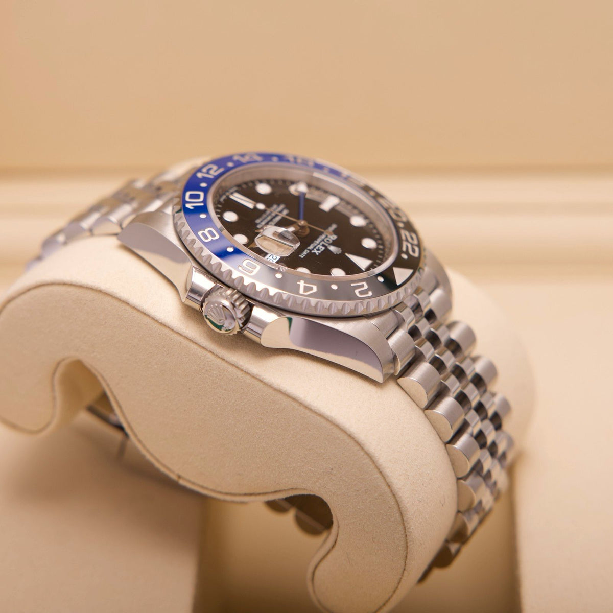 Rolex GMT-Master II 126710BLNR NEU 08/2026 Batgirl LC100 Fullset
