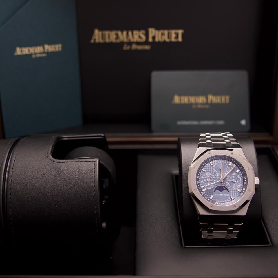 Audemars Piguet Royal Oak 26674ST Perpetual Calendar 2025 Stainless Steel Blue 41mm | Fullset