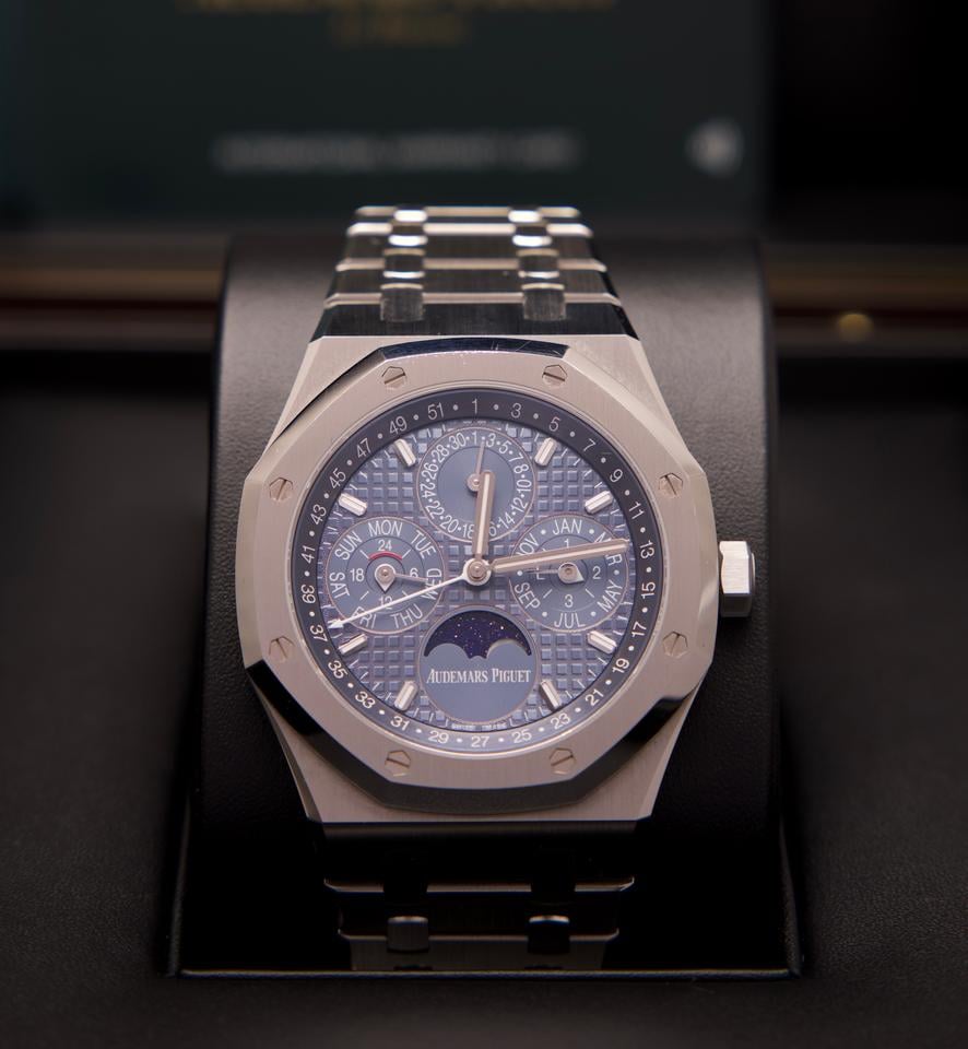 Audemars Piguet Royal Oak 26674ST Perpetual Calendar 2025 Stainless Steel Blue 41mm | Fullset